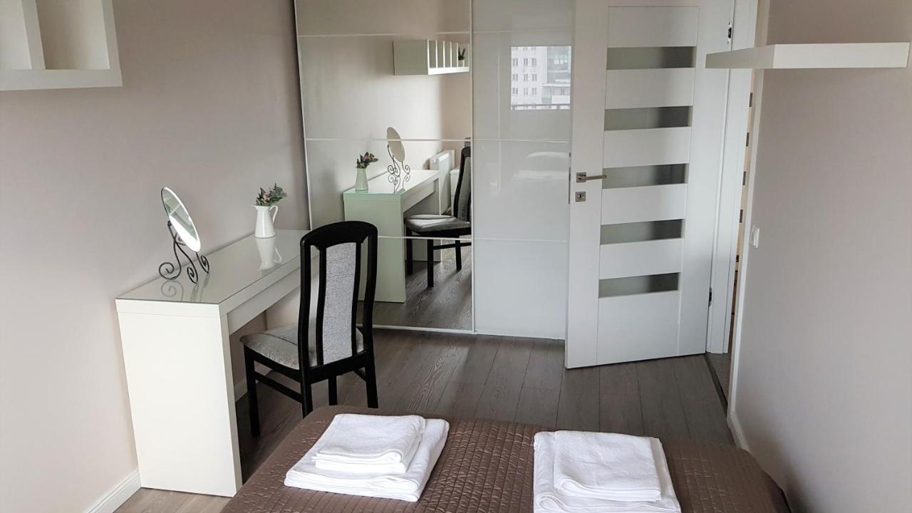Goclaw Apartament Warsaw Ngoại thất bức ảnh